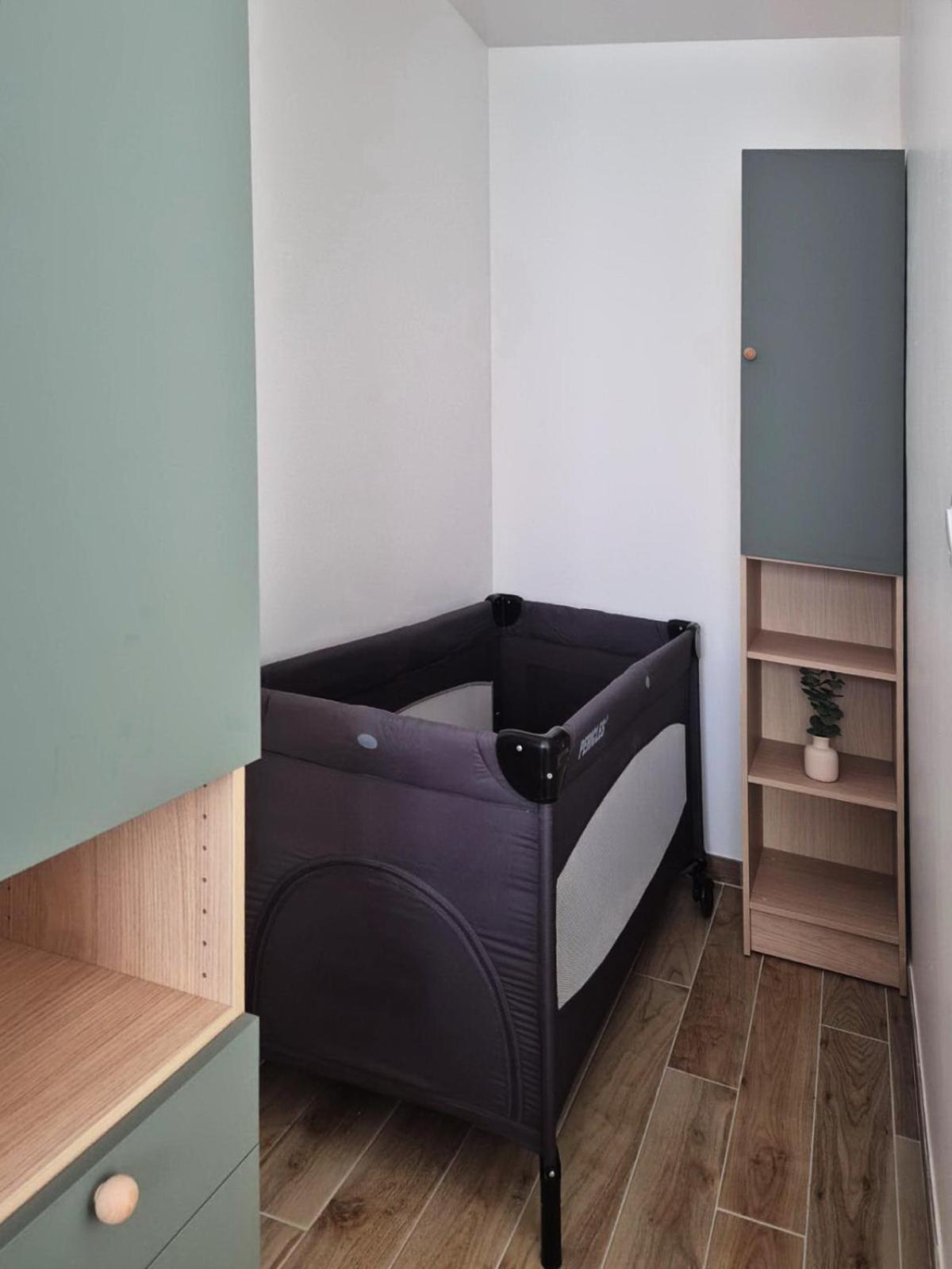 Isles-lès-Villenoy Ticya Lodge 10 Minutes Parc Disneyland Maison Neuve Independante Jusqu'A 5 Voyageurs Lit Bebe 2 Places Parking Ferme מראה חיצוני תמונה